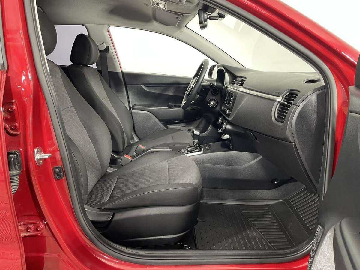 Kia Rio 2021 года с пробегом. Фото: #13