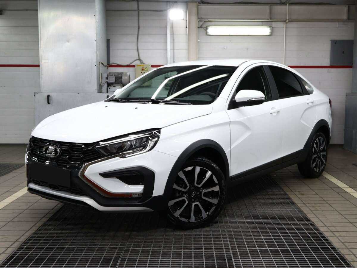 Lada (ВАЗ) Vesta 2023 года с пробегом. Посмотреть фото