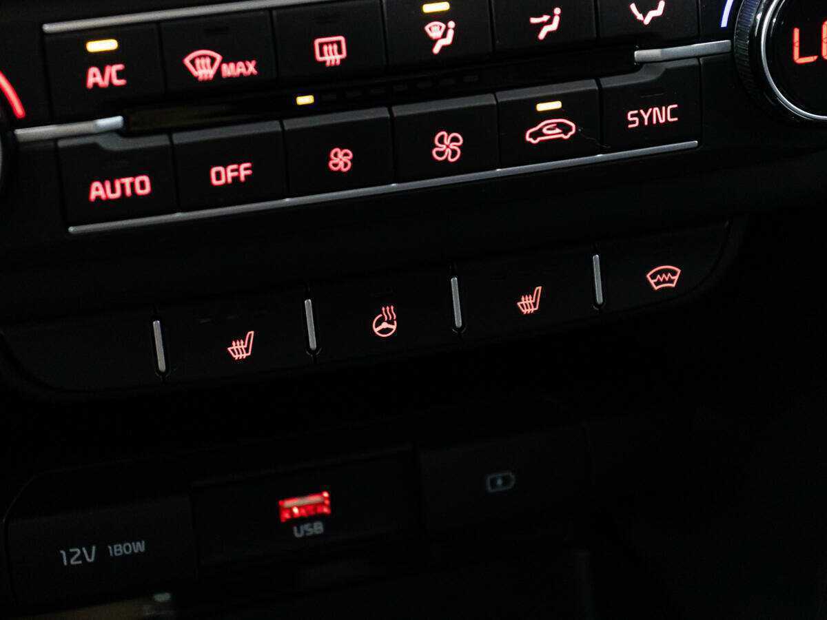 Kia Ceed 2021 года с пробегом. Фото: #16