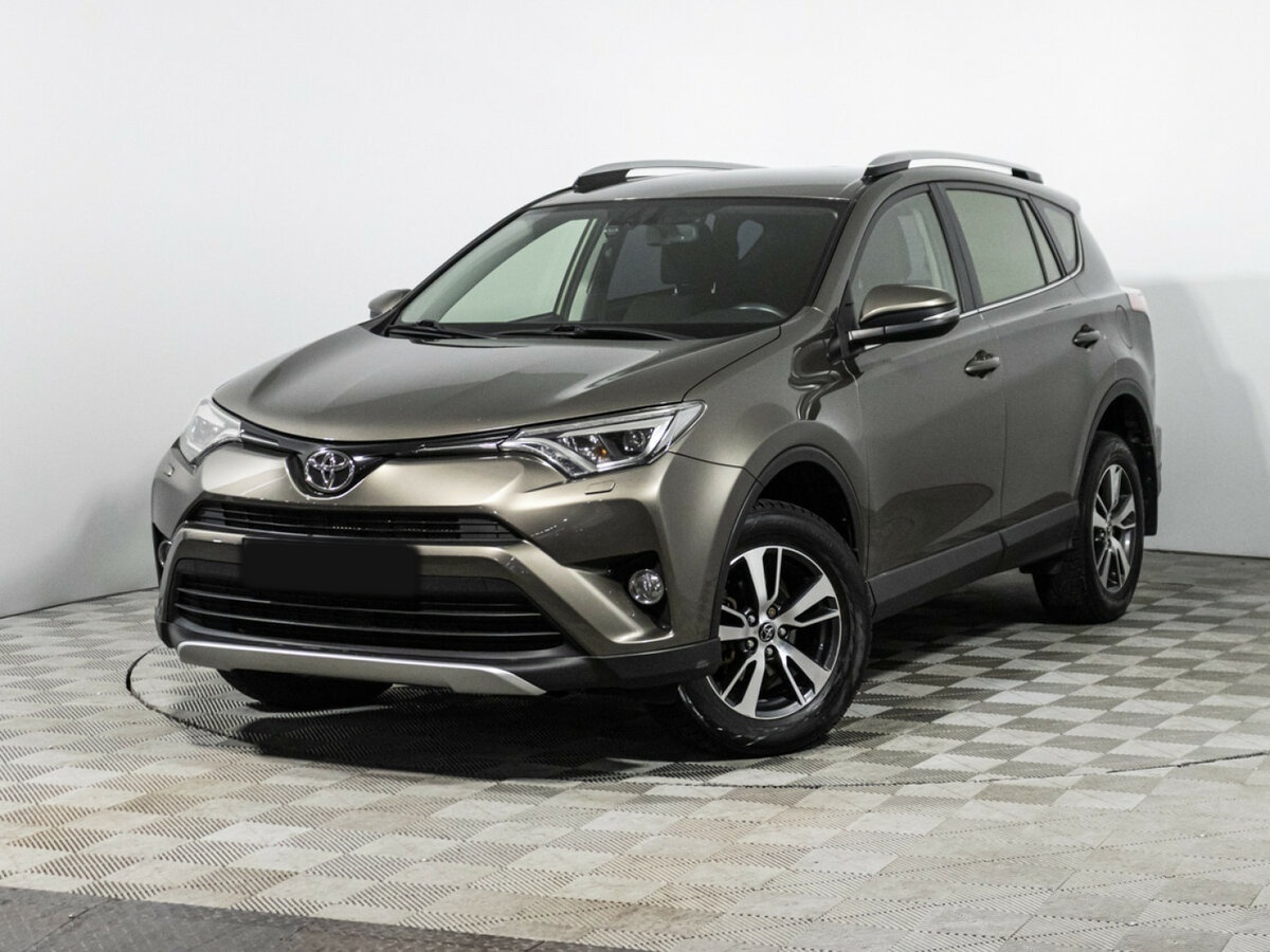 Toyota RAV4 2015 года с пробегом. Фото: #0