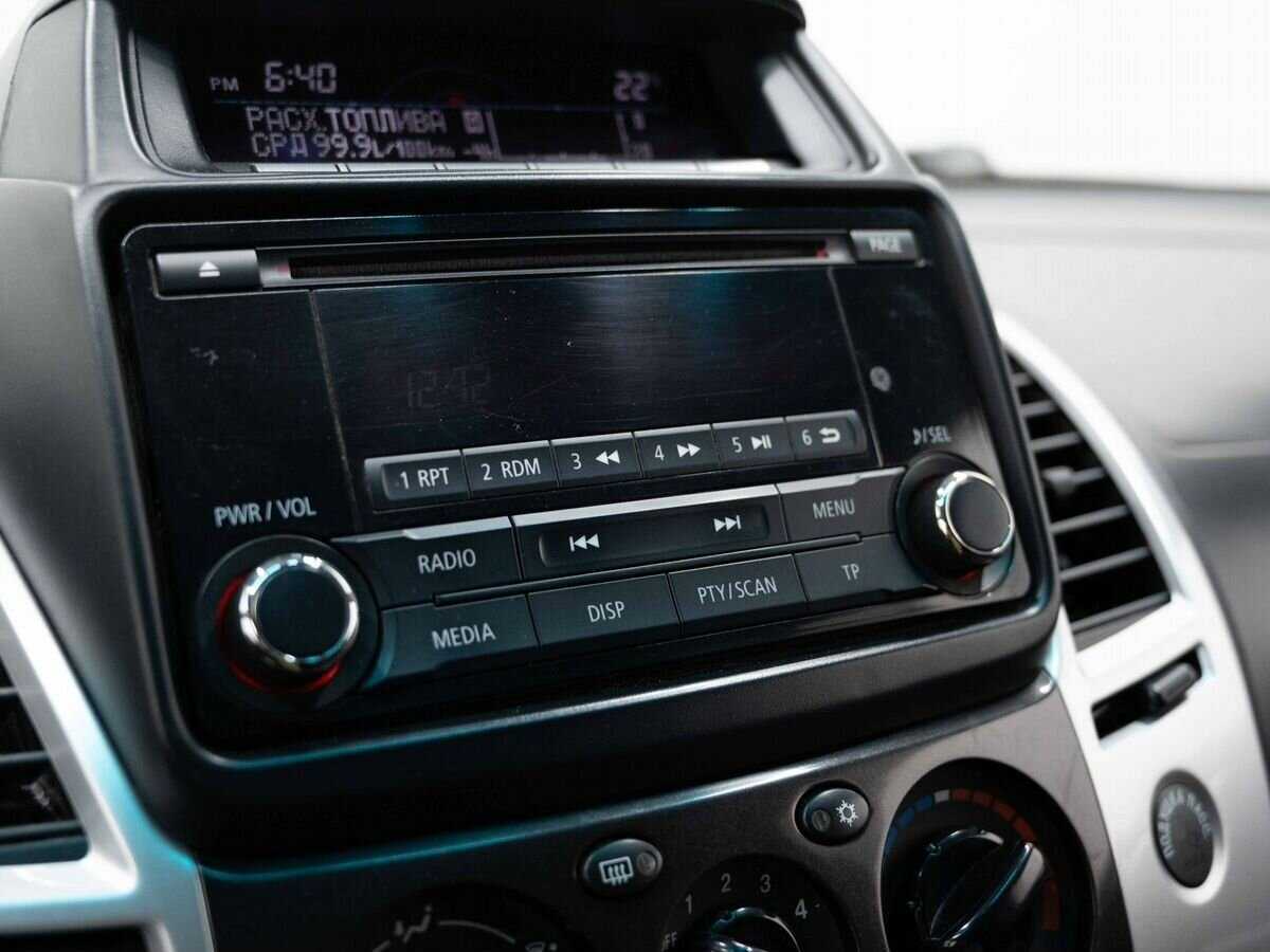 Mitsubishi Pajero Sport 2014 года с пробегом. Фото: #17