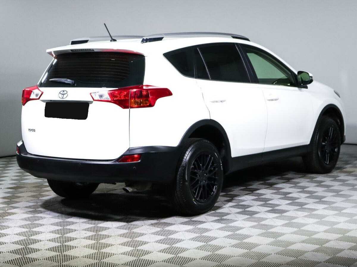 Toyota RAV4 2014 года с пробегом. Фото: #4