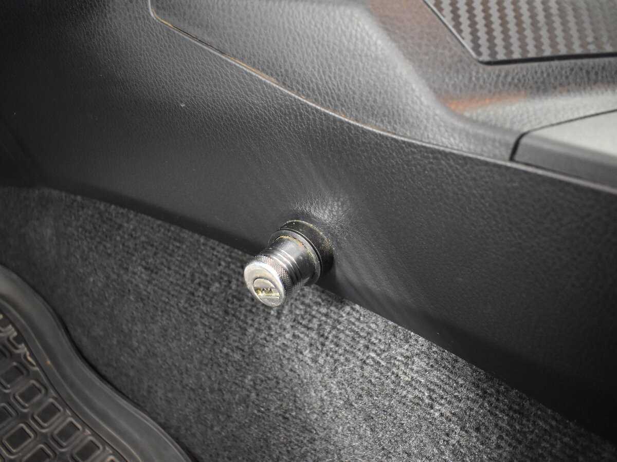 Toyota RAV4 2014 года с пробегом. Фото: #15