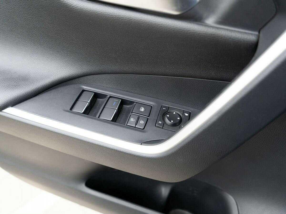 Toyota RAV4 2019 года с пробегом. Фото: #14