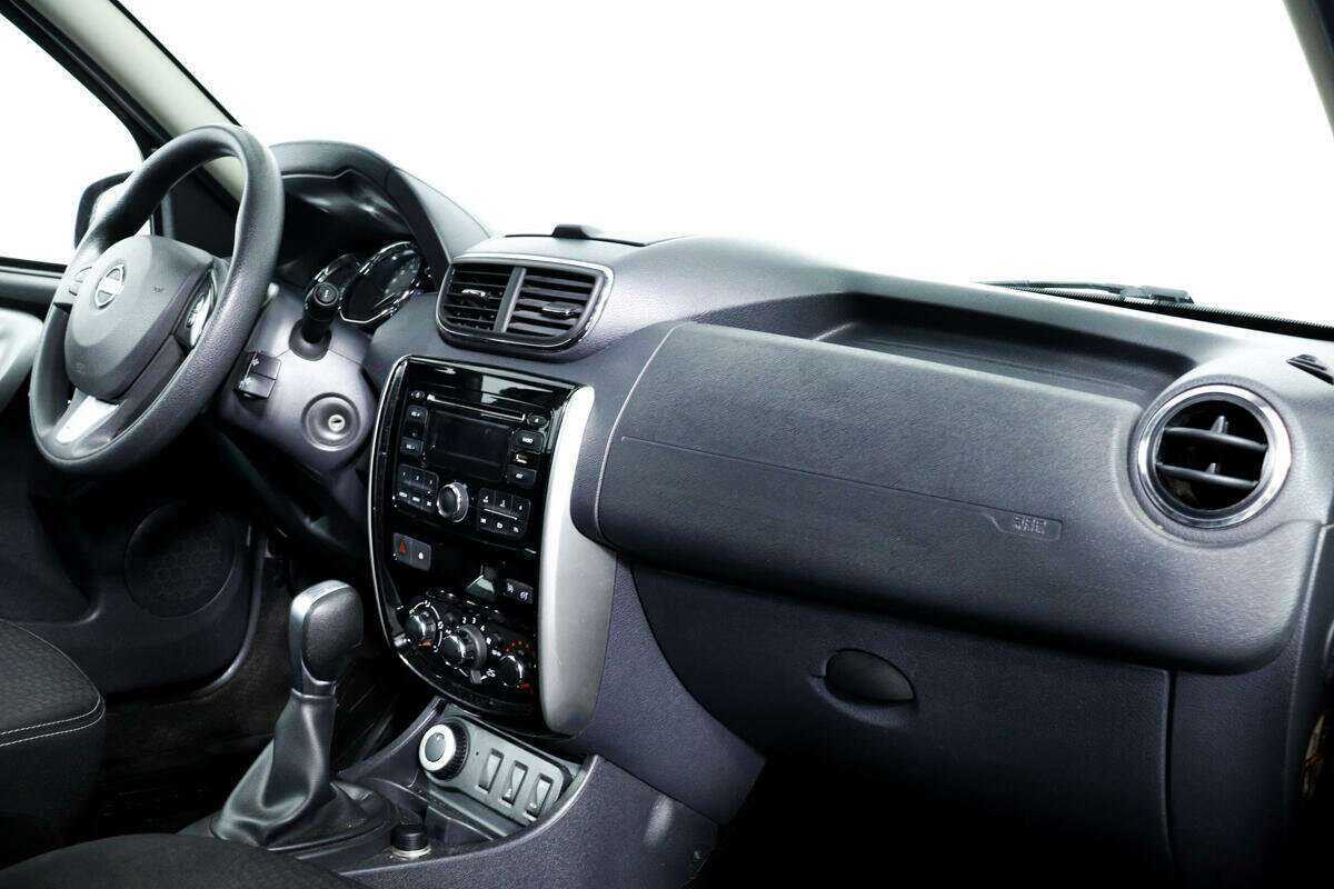 Nissan Terrano 2018 года с пробегом. Фото: #8