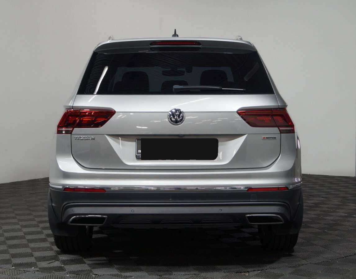 Volkswagen Tiguan 2018 года с пробегом. Фото: #3