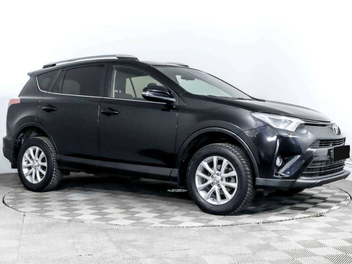 Toyota RAV4 2016 года с пробегом. Фото: #2