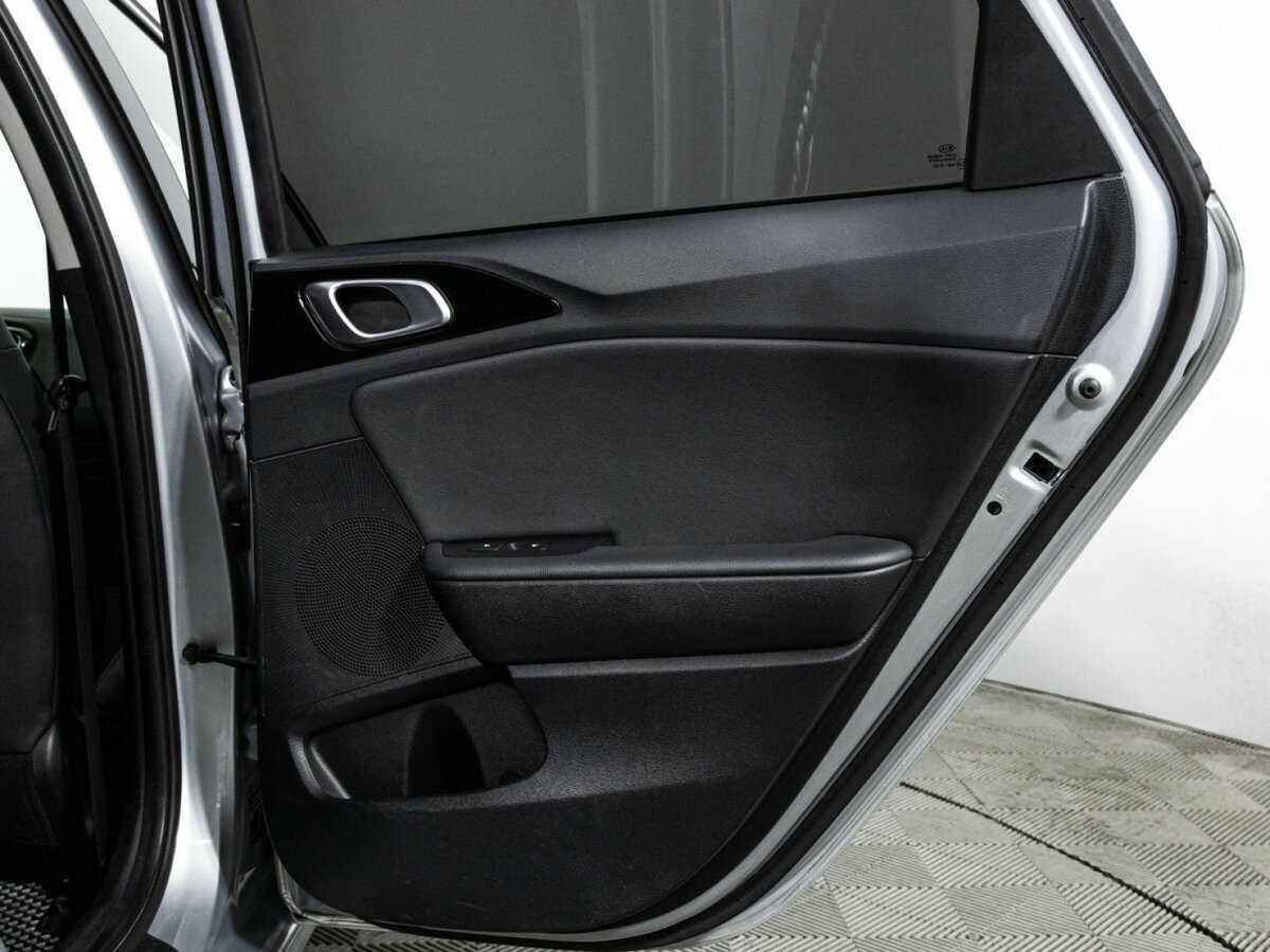 Kia Ceed 2020 года с пробегом. Фото: #25