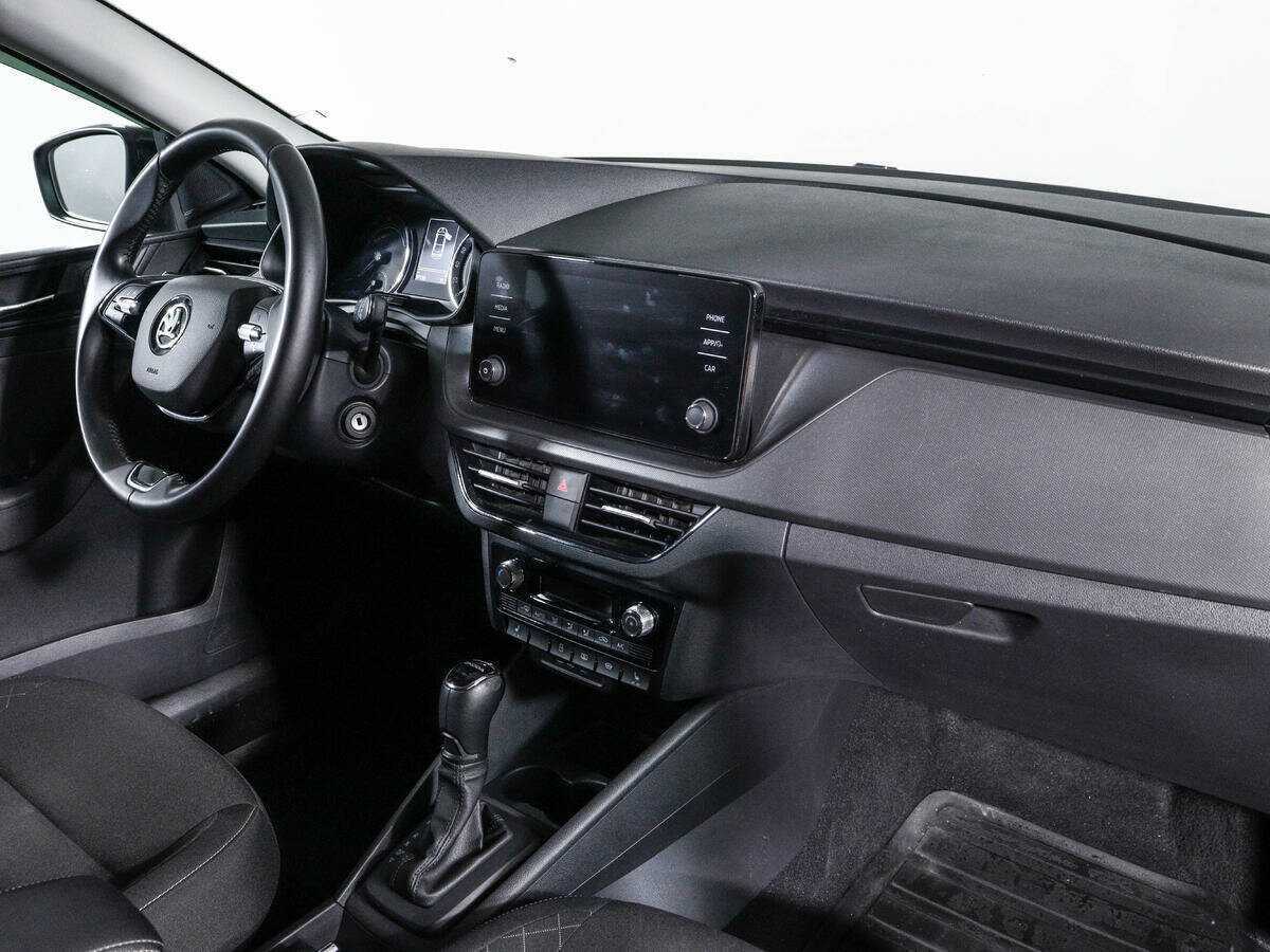 Skoda Rapid 2021 года с пробегом. Фото: #6