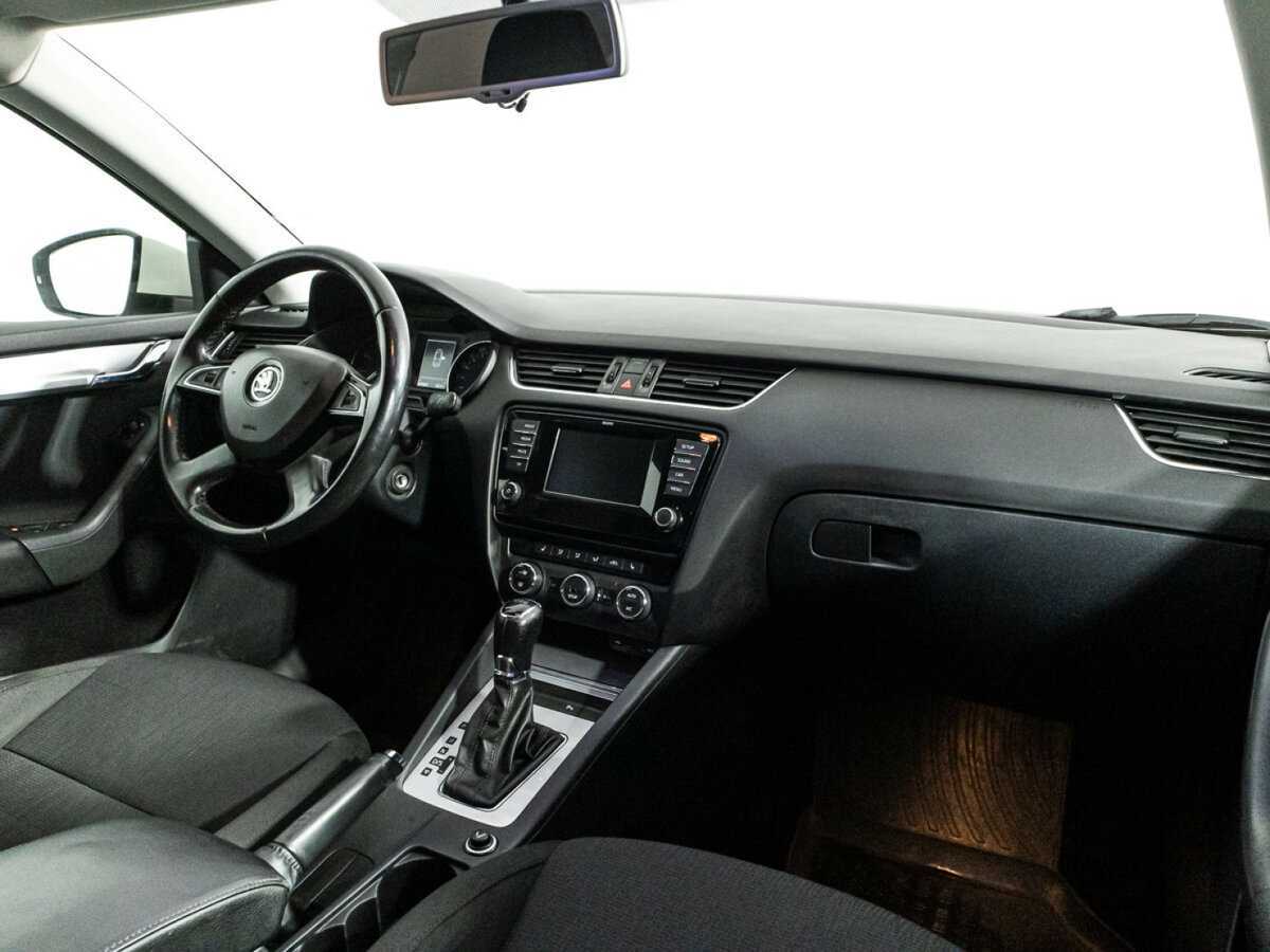 Skoda Octavia 2013 года с пробегом. Фото: #6