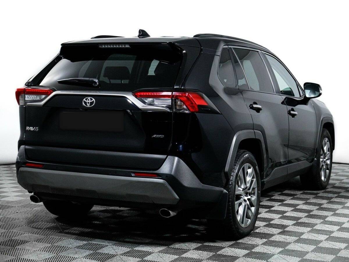 Toyota RAV4 2019 года с пробегом. Фото: #4