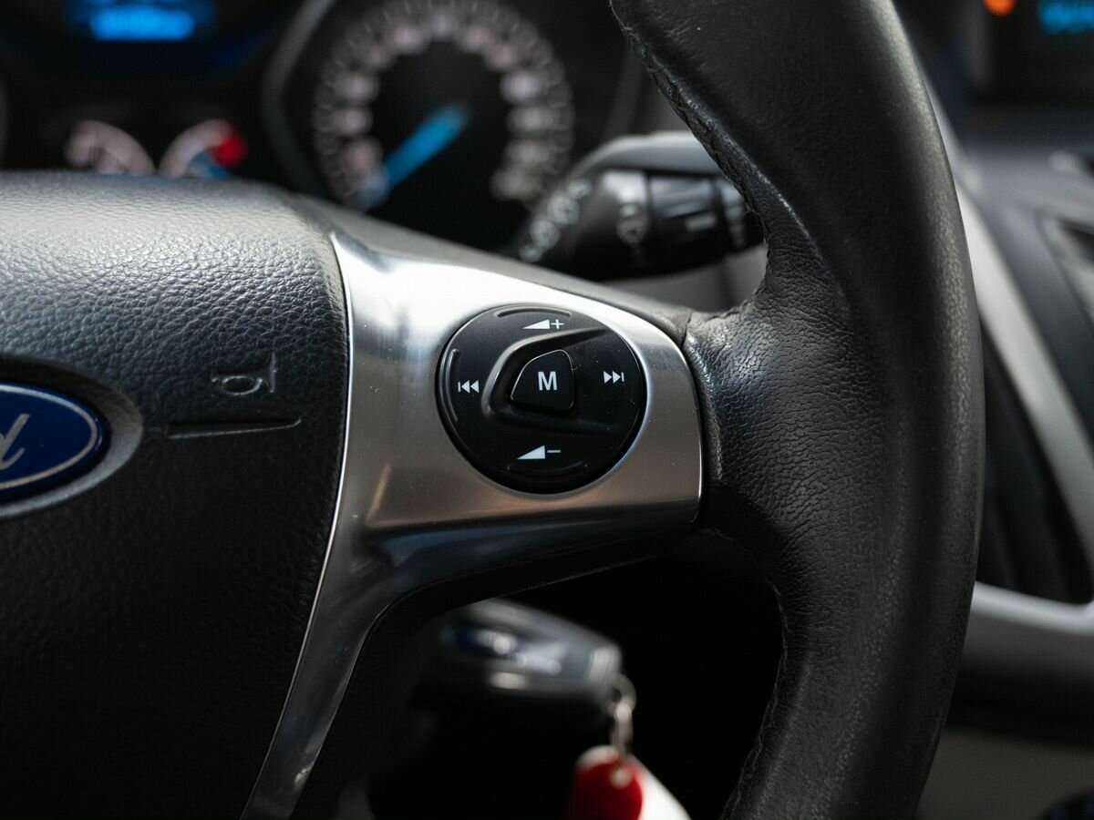 Ford Focus 2013 года с пробегом. Фото: #25