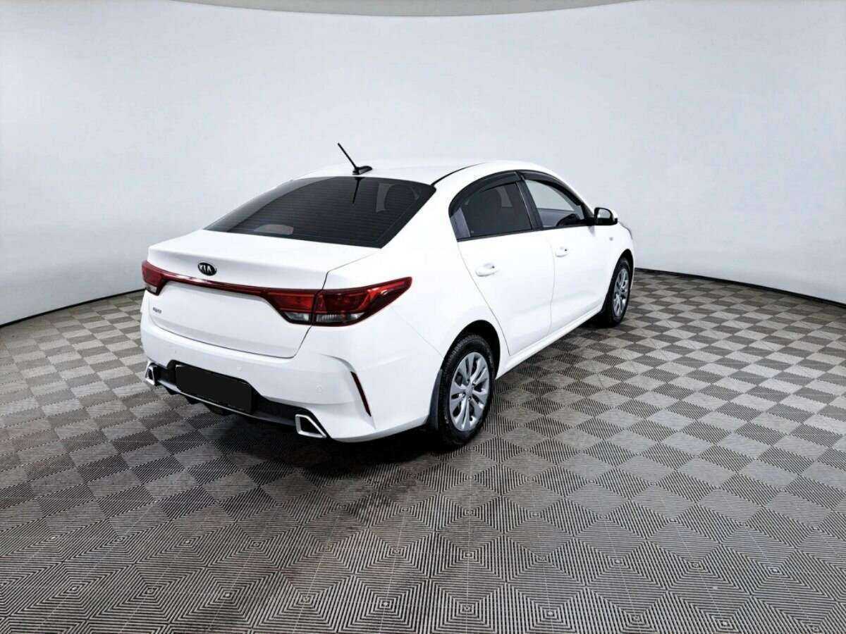 Kia Rio 2021 года с пробегом. Фото: #4