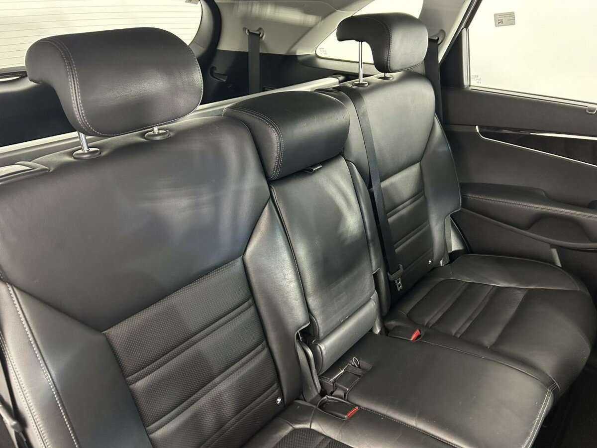 Kia Sorento 2017 года с пробегом. Фото: #12