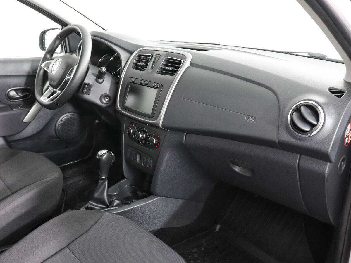 Renault Logan 2019 года с пробегом. Фото: #9