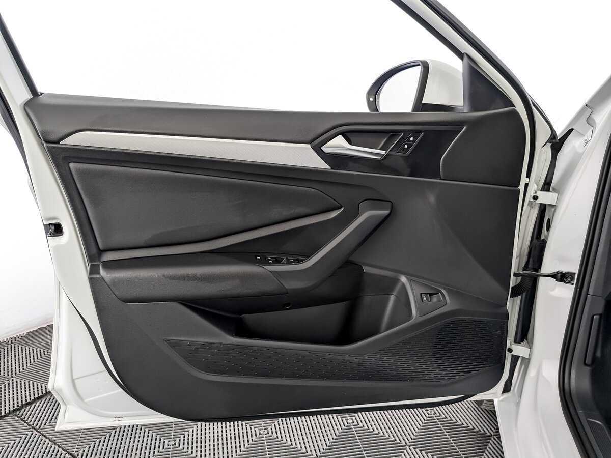 Volkswagen Jetta 2020 года с пробегом. Фото: #18