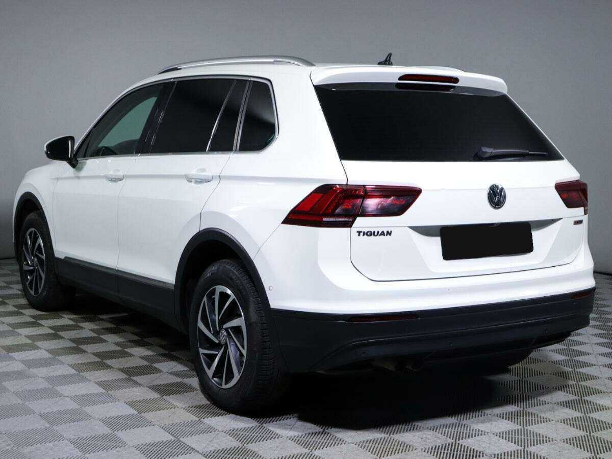 Volkswagen Tiguan 2018 года с пробегом. Фото: #5