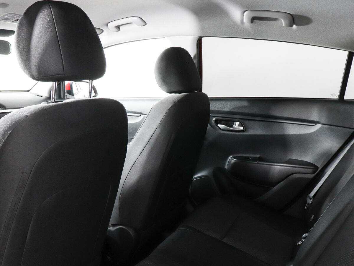 Kia Rio 2021 года с пробегом. Фото: #11