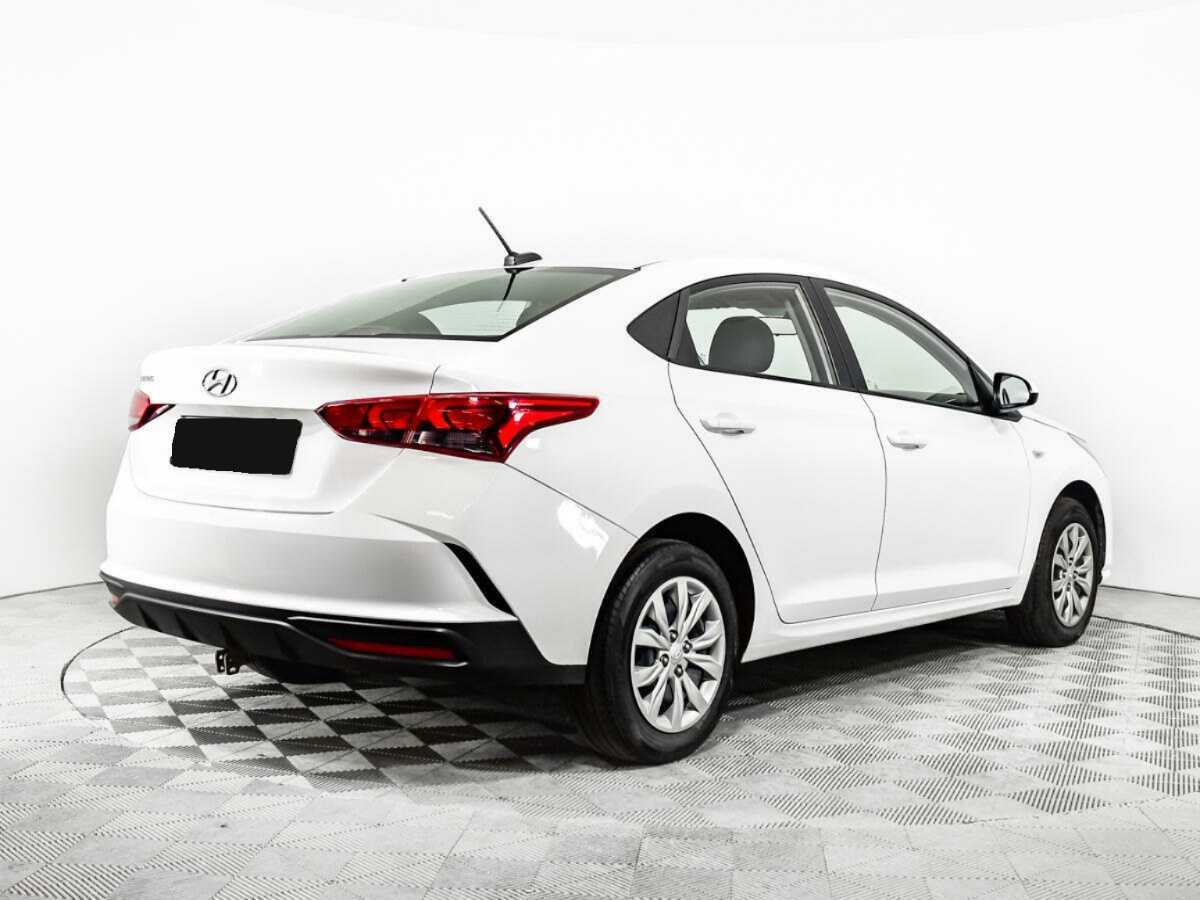 Hyundai Solaris 2021 года с пробегом. Фото: #3