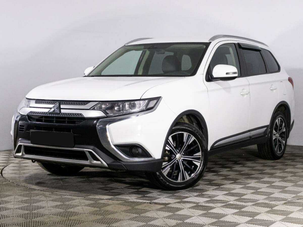 Mitsubishi Outlander 2019 года с пробегом. Фото: #0