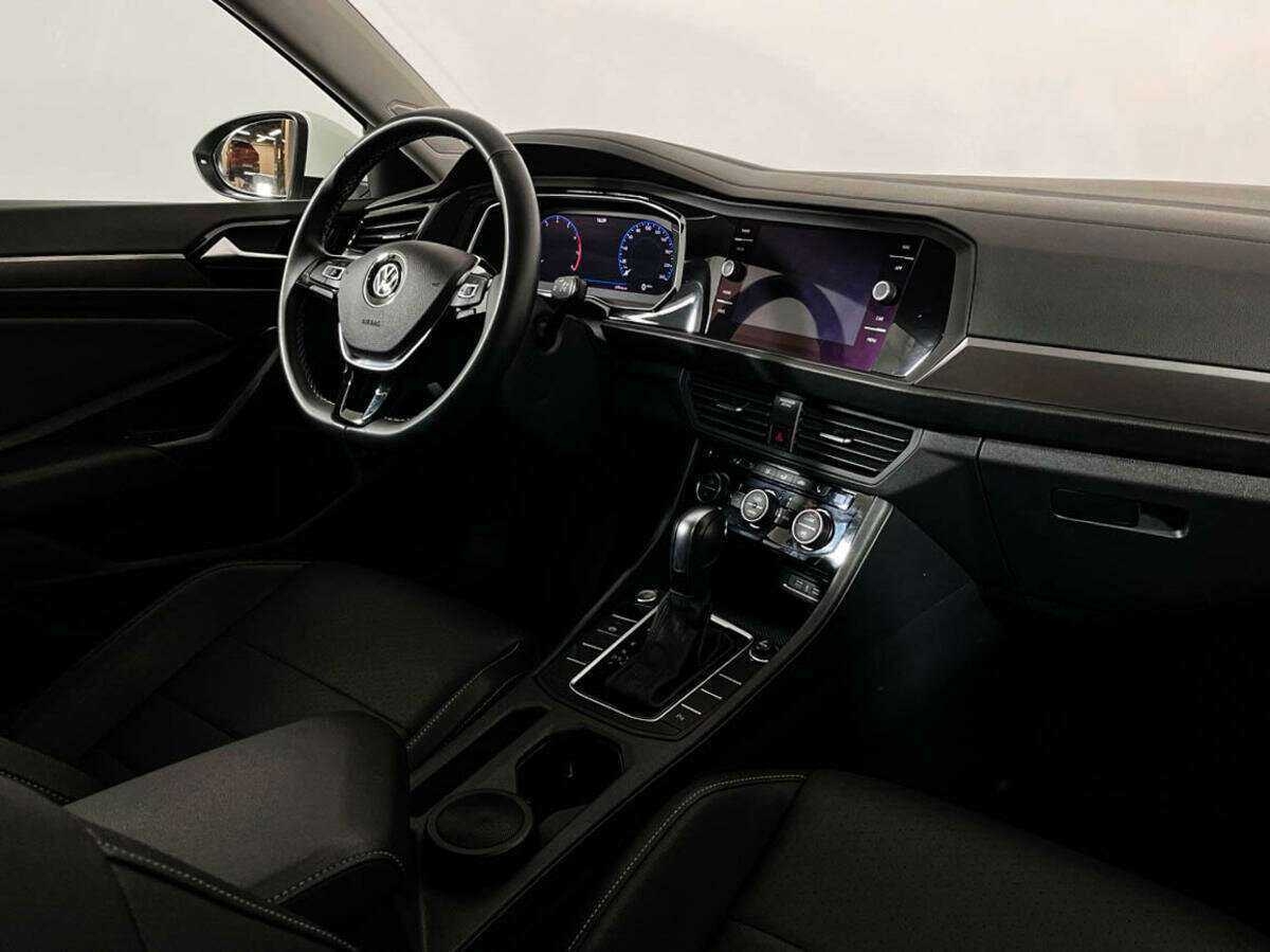 Volkswagen Jetta 2020 года с пробегом. Фото: #6