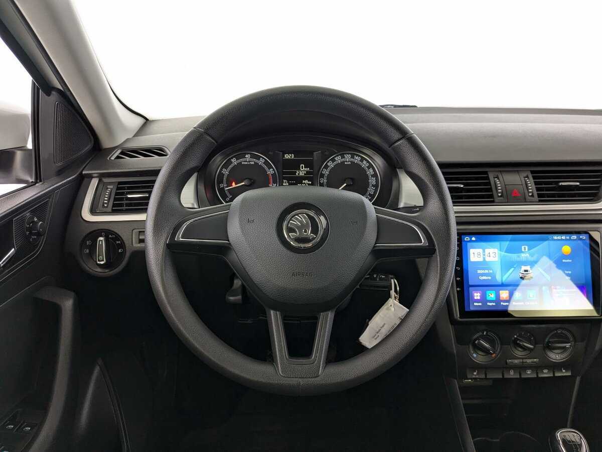 Skoda Rapid 2019 года с пробегом. Фото: #18