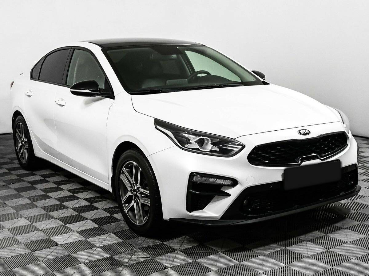 Kia Cerato 2018 года с пробегом. Фото: #2