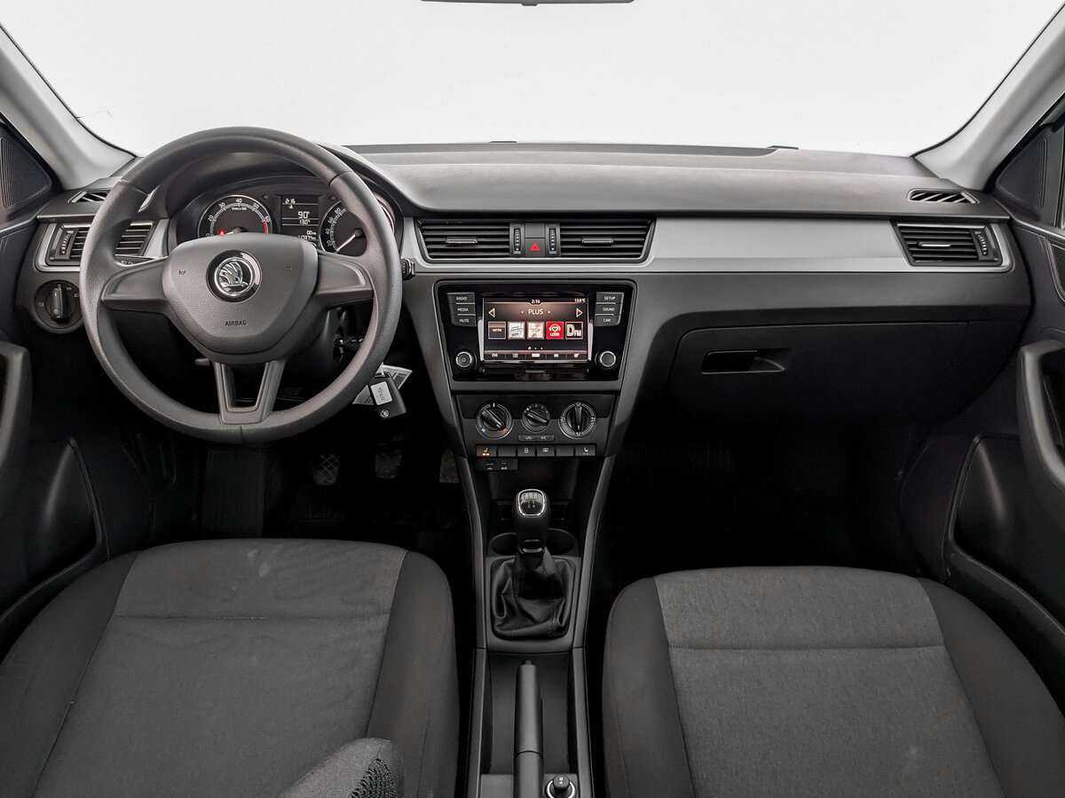 Skoda Rapid 2017 года с пробегом. Фото: #11