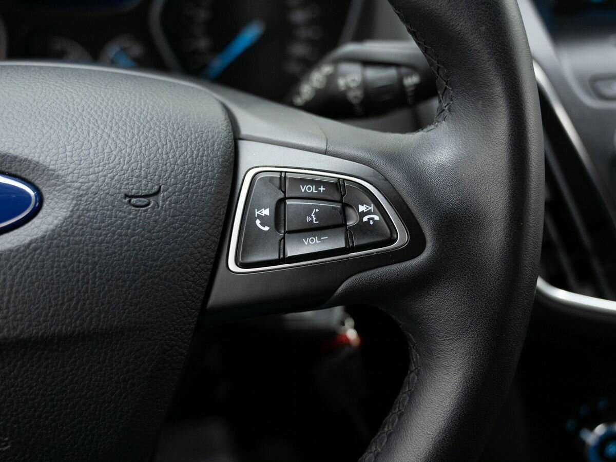 Ford Focus 2018 года с пробегом. Фото: #18