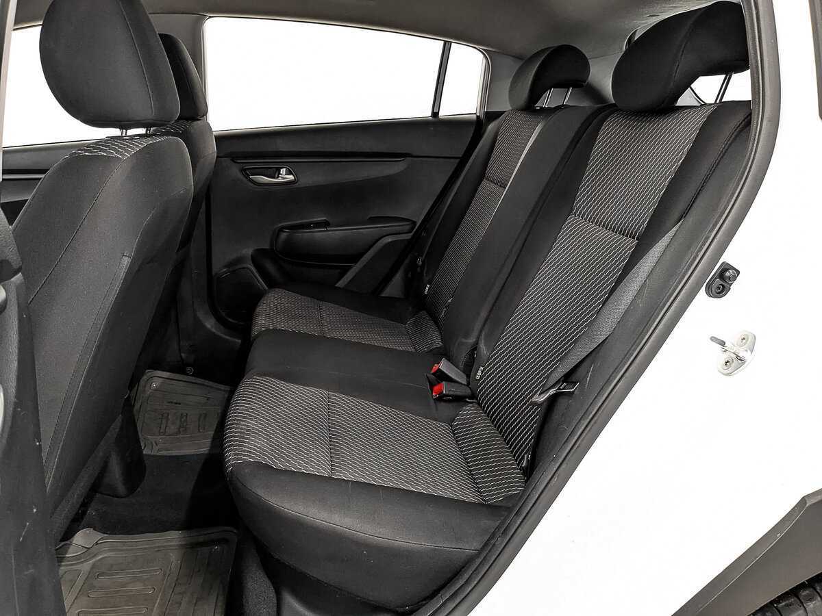 Kia Rio 2020 года с пробегом. Фото: #16