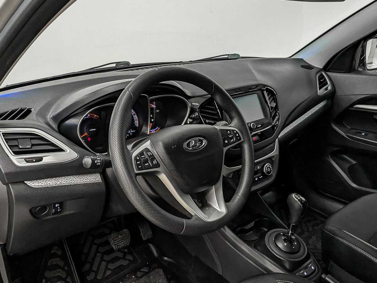 Lada (ВАЗ) Vesta 2018 года с пробегом. Фото: #14