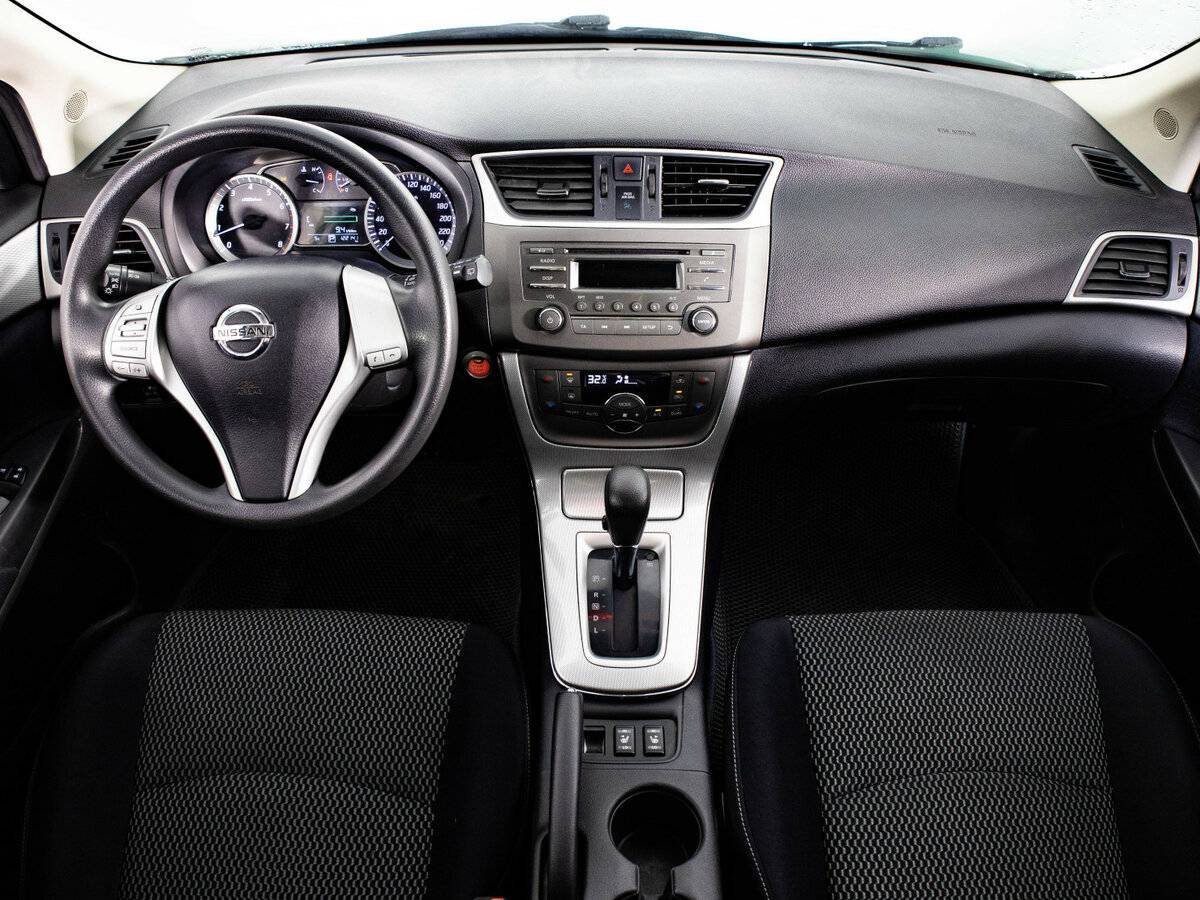 Nissan Tiida 2015 года с пробегом. Фото: #7