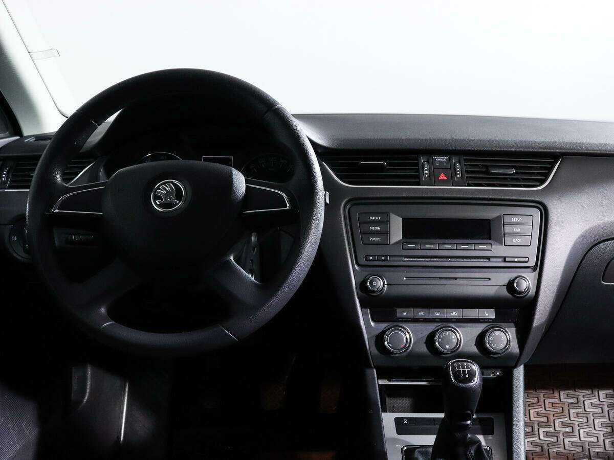 Skoda Octavia 2013 года с пробегом. Фото: #8