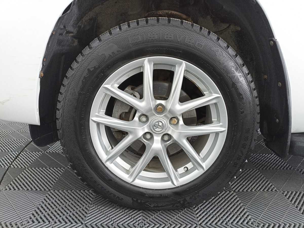 Toyota RAV4 2012 года с пробегом. Фото: #15