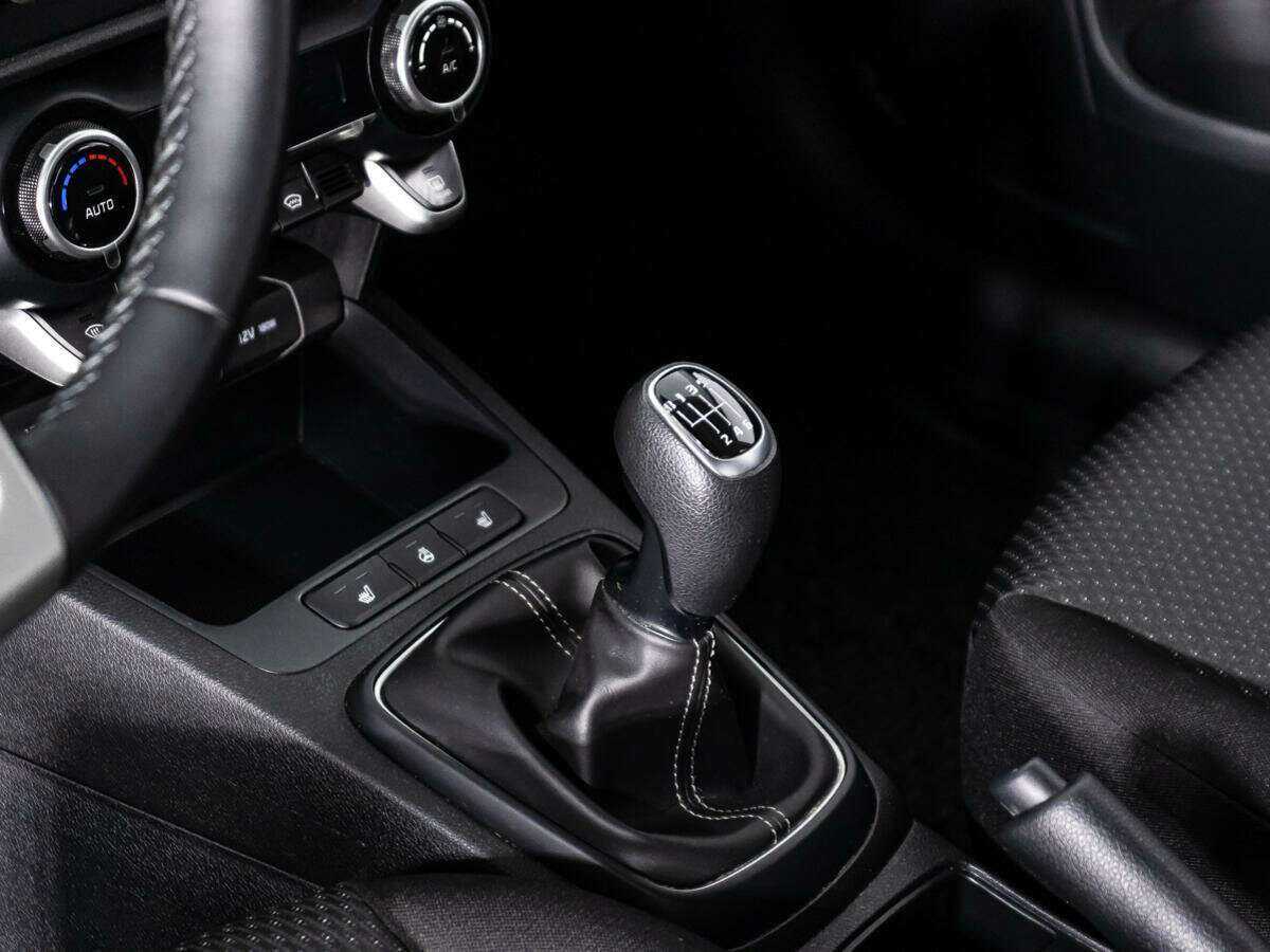 Kia Rio 2021 года с пробегом. Фото: #15