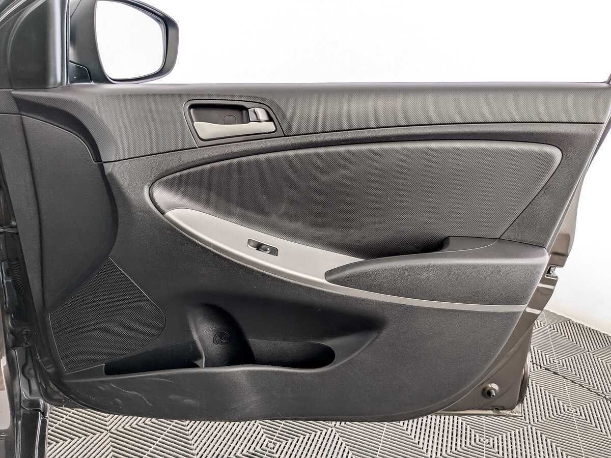 Hyundai Solaris 2016 года с пробегом. Фото: #22