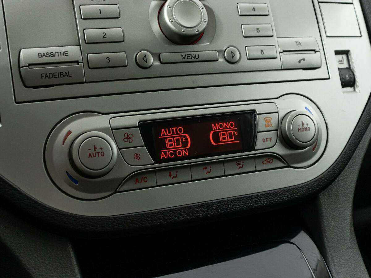 Ford Kuga 2012 года с пробегом. Фото: #14