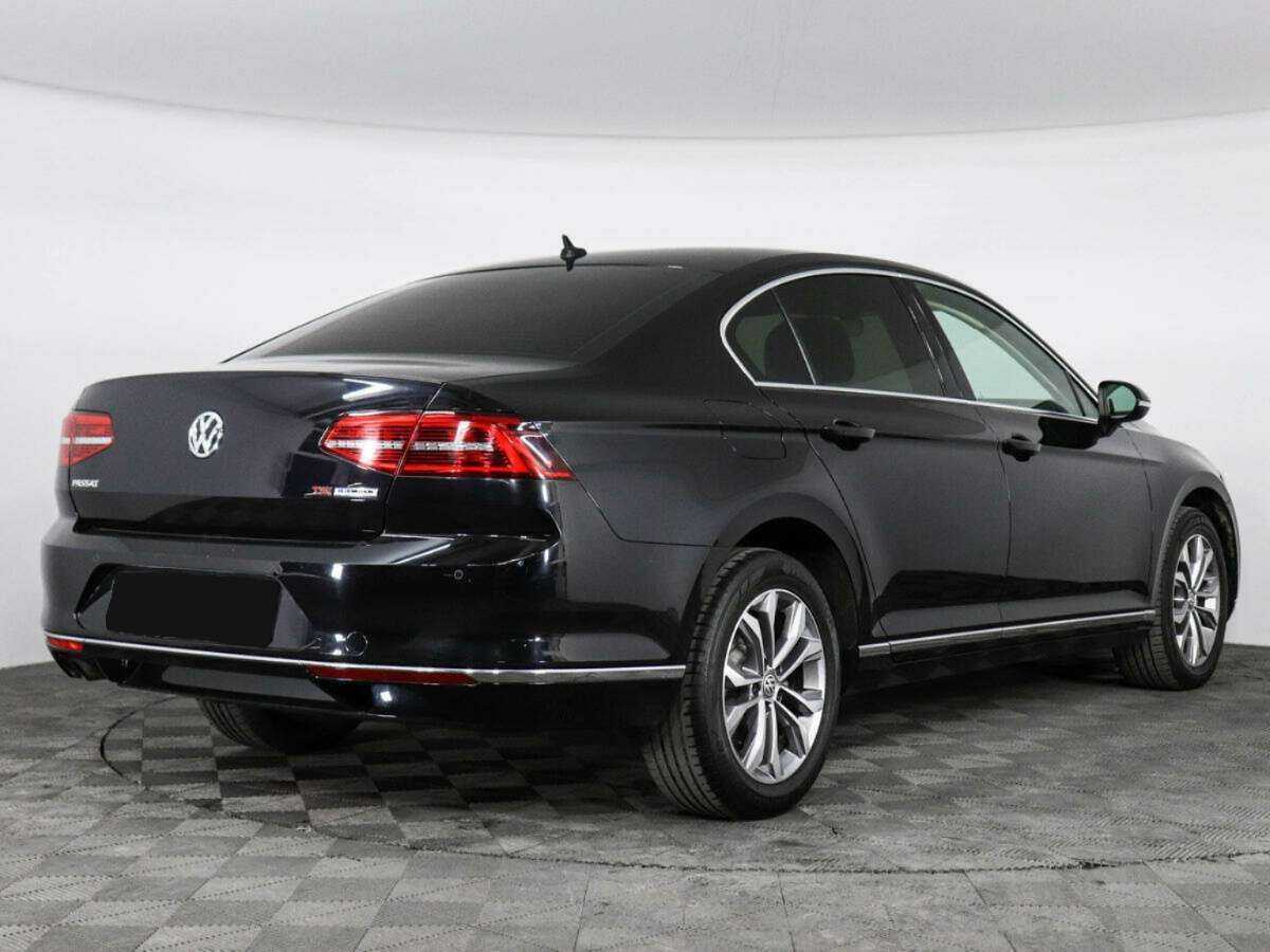 Volkswagen Passat 2016 года с пробегом. Фото: #3