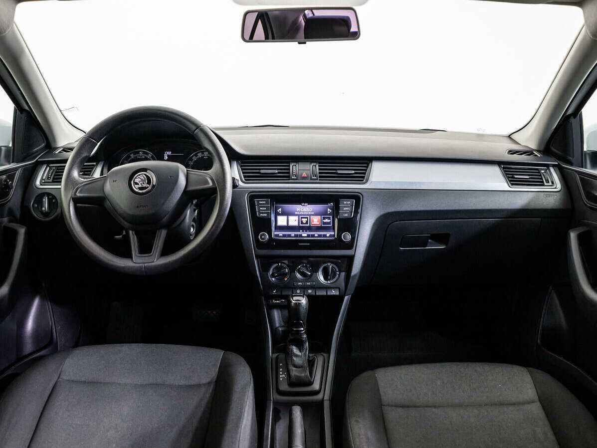 Skoda Rapid 2018 года с пробегом. Фото: #12