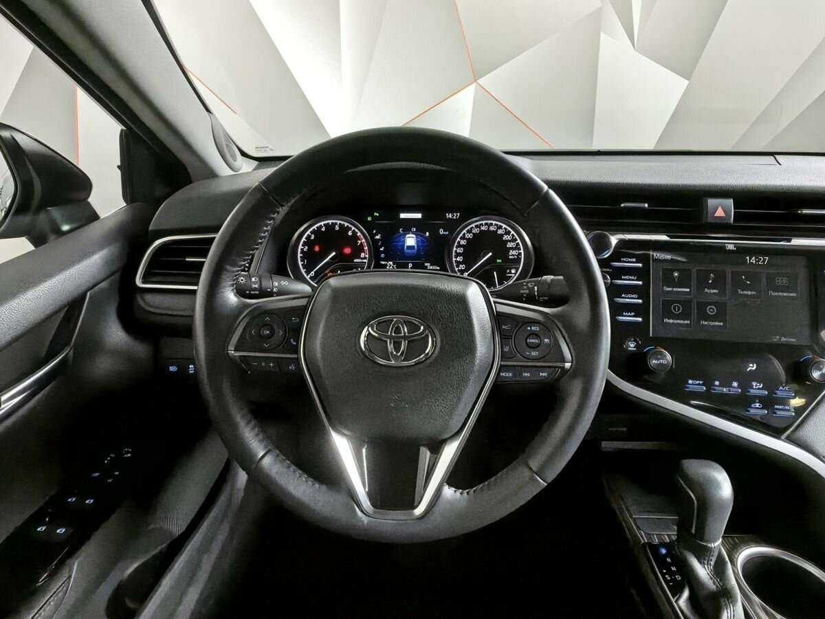 Toyota Camry 2020 года с пробегом. Фото: #13