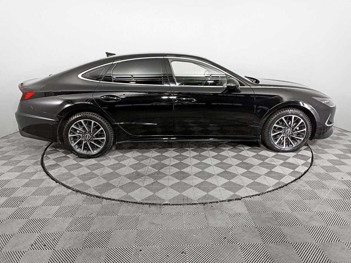 Hyundai Sonata 2019 года с пробегом. Фото: #3