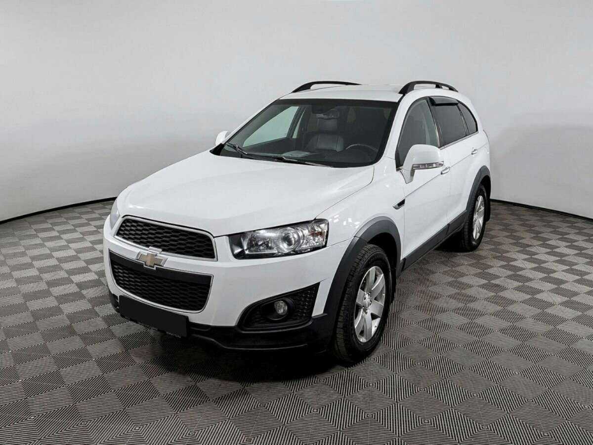 Chevrolet Captiva 2014 года с пробегом. Посмотреть фото