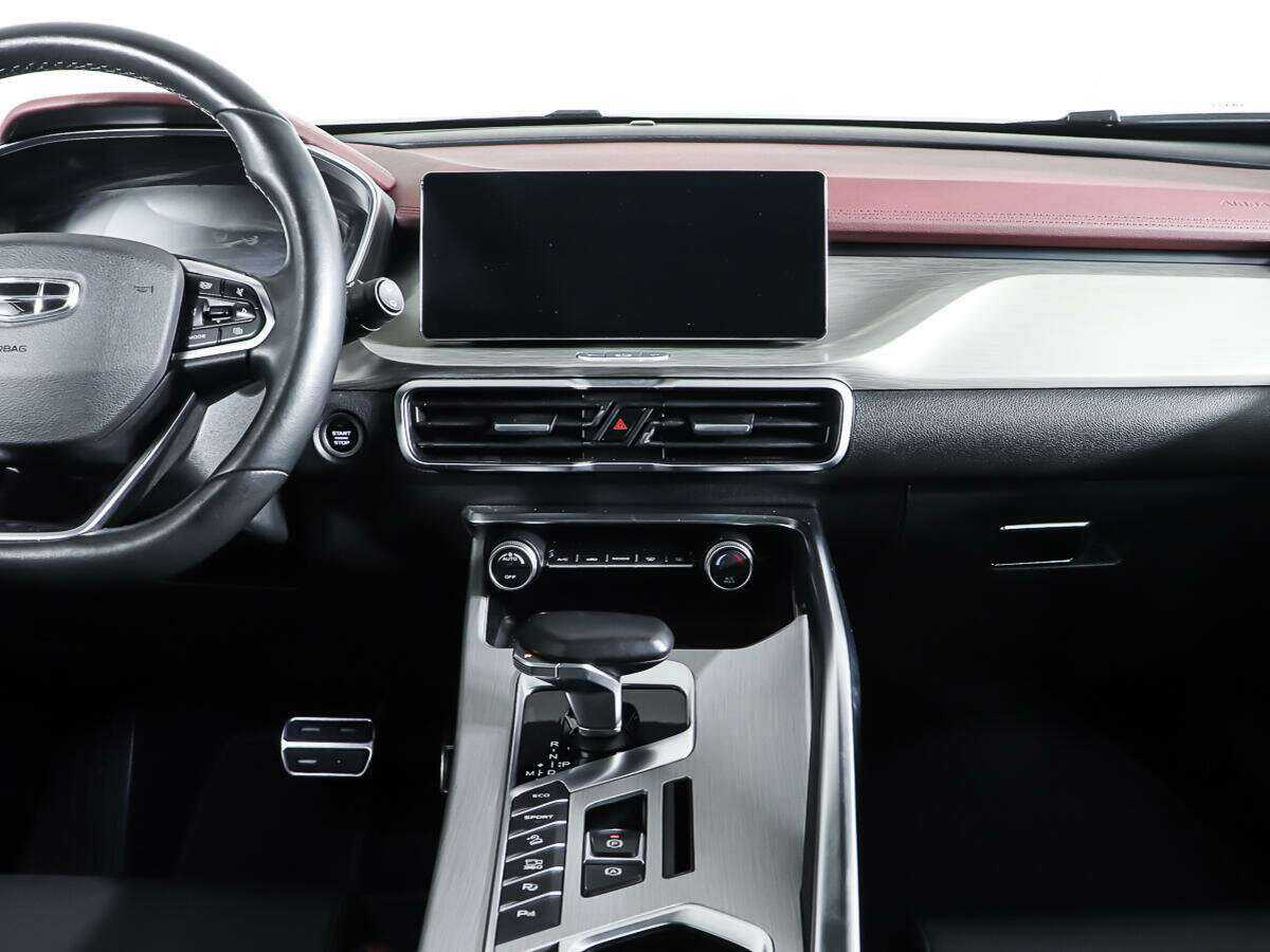 Geely Coolray 2022 года с пробегом. Фото: #11