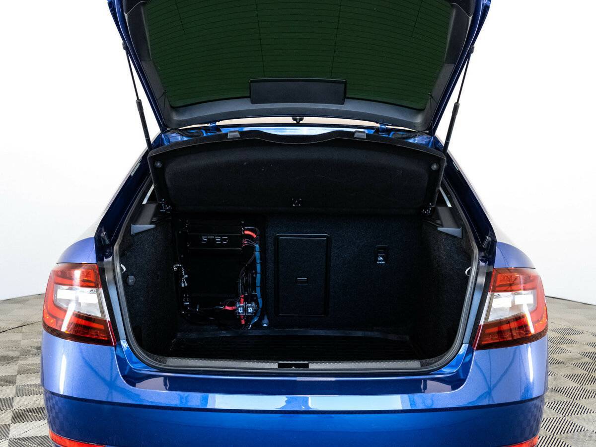 Skoda Octavia 2019 года с пробегом. Фото: #19