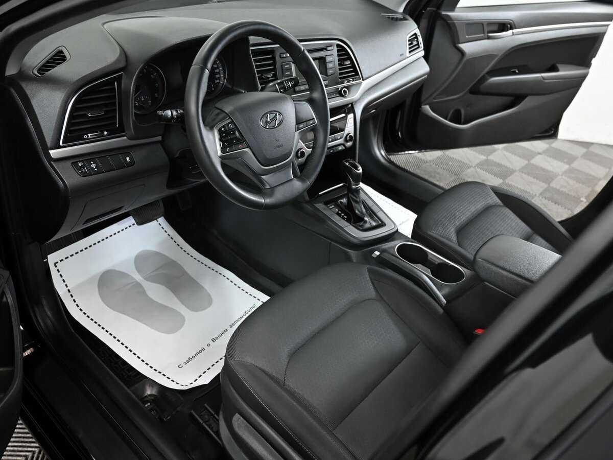 Hyundai Elantra 2017 года с пробегом. Фото: #8