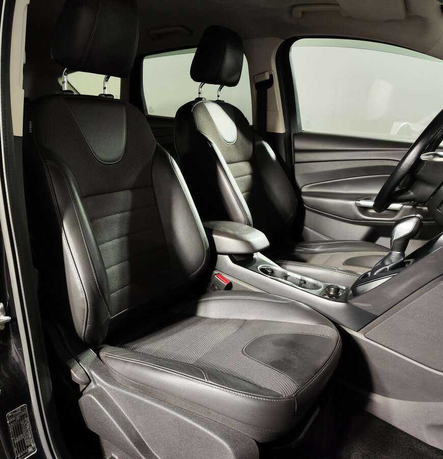 Ford Kuga 2015 года с пробегом. Фото: #12