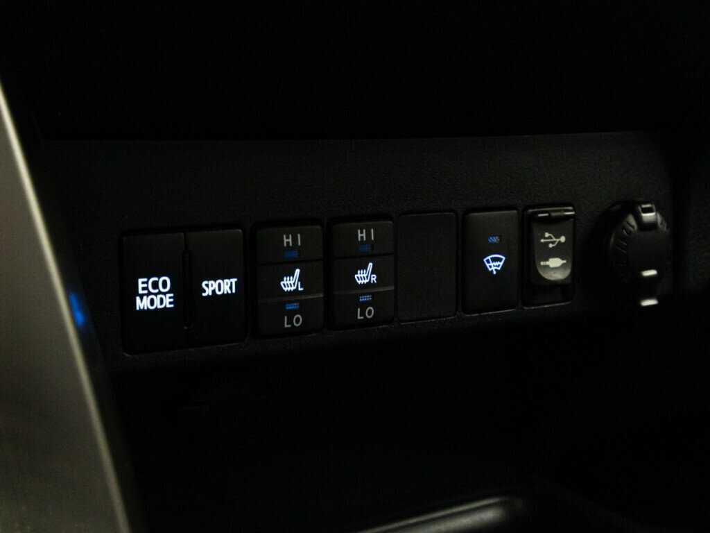 Toyota RAV4 2013 года с пробегом. Фото: #16