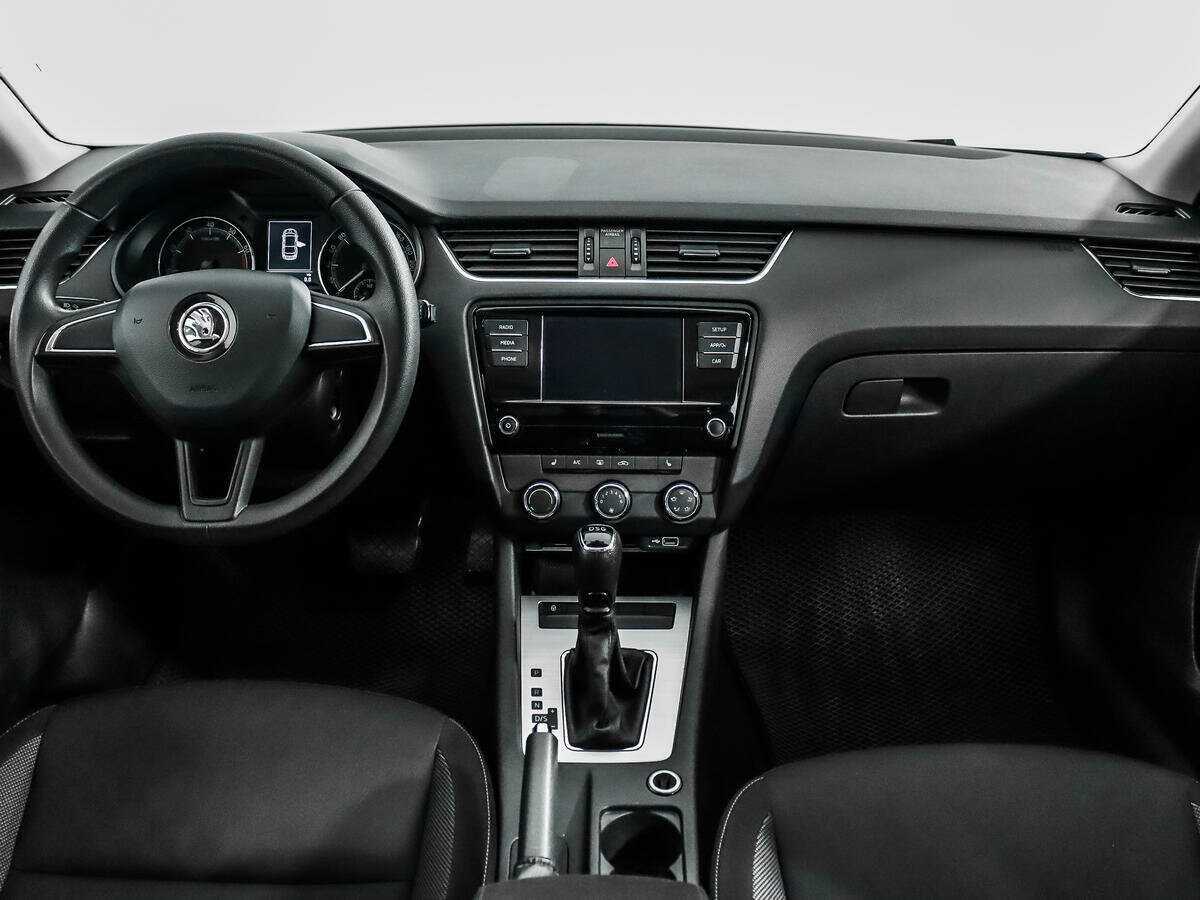 Skoda Octavia 2018 года с пробегом. Фото: #11