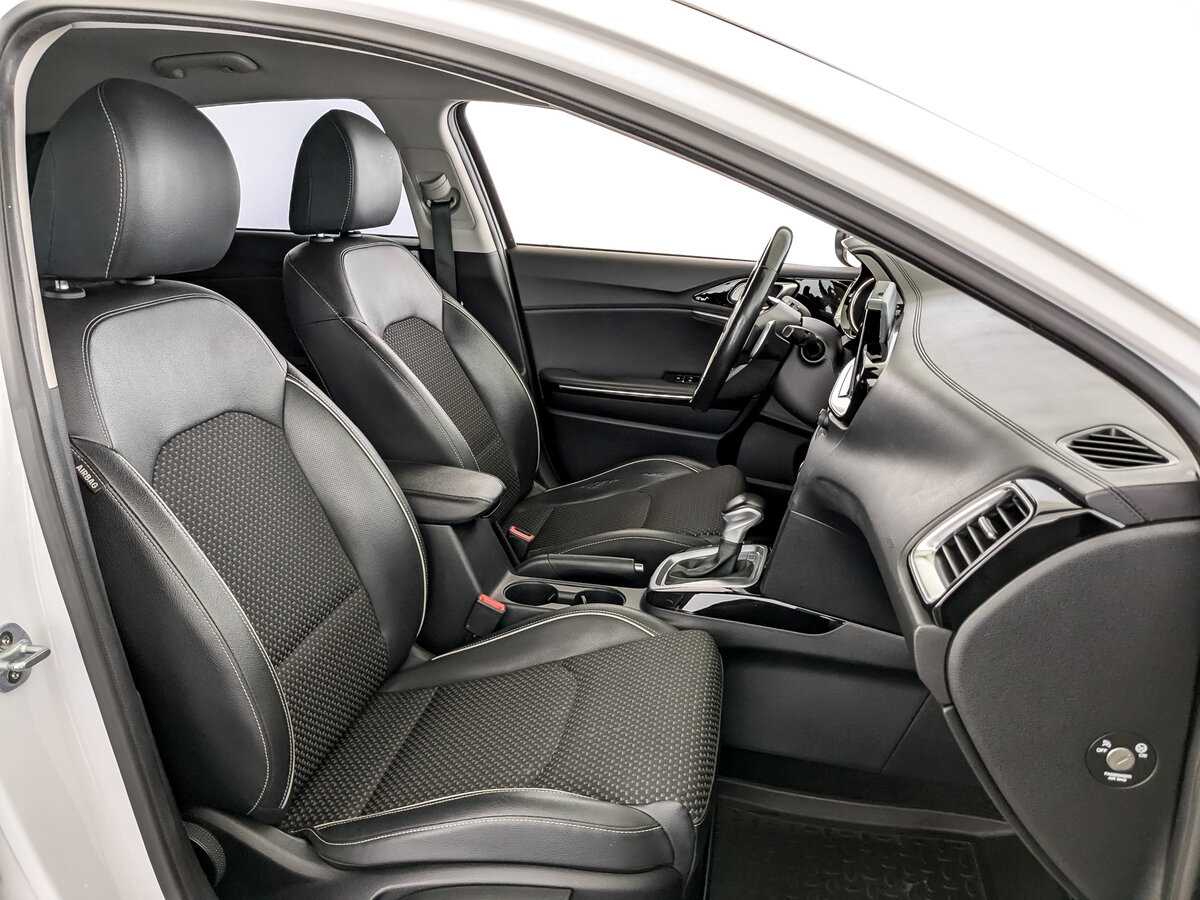 Kia Ceed 2020 года с пробегом. Фото: #22