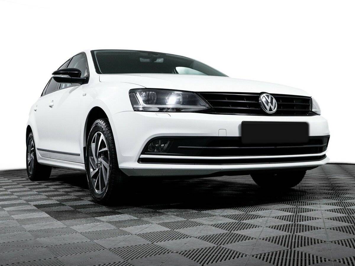 Volkswagen Jetta 2017 года с пробегом. Фото: #18